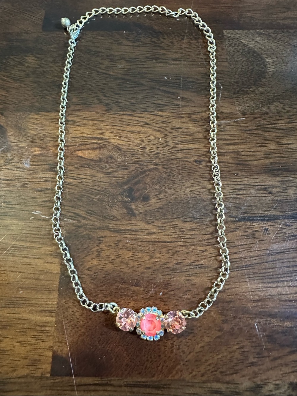 Sabika-inspired crystal necklace